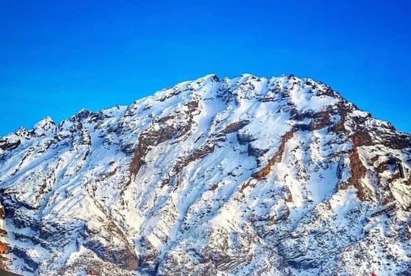 Hakkâri'nin karlı dağları